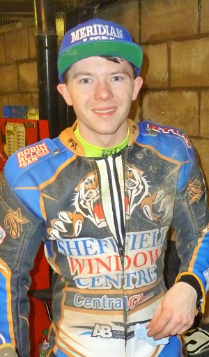 James best Owlerton showing, thanks to Henning Loof